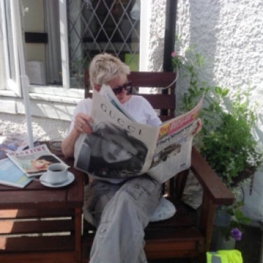 Reading the papers
